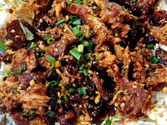 麻辣手撕烤兔（半只）-老黄记手撕烤兔(玉林街店)