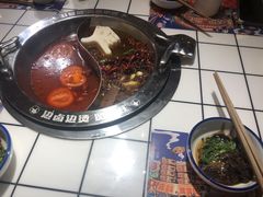 -贤合庄卤味火锅(天长天发广场店)