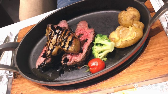 西堤厚牛排(武汉汉街)法式鹅肝牛排图片 - 第9张