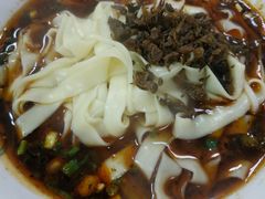 -红土地(地铁站)