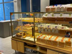 面包甜点陈列柜-面包新语(无锡M会员店)