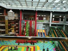 -蒙特利亲子乐园