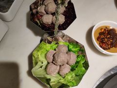 -左庭右院鲜牛肉火锅(浦江欢乐颂店)