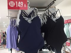 -优衣库(武汉国际广场店)