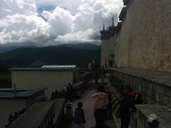 -噶丹松赞林寺