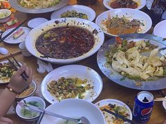 -俭寨大盘鸡·缸子肉·小公鸡·新疆菜(云通店)