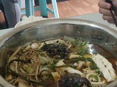 -蓉城西二道无名冒菜(西二道街店)