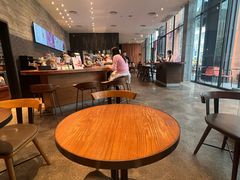 -星巴克臻选(广州高德置地秋广场店)