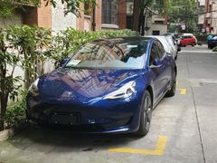 -TESLA 特斯拉(上海太古汇体验店)