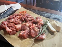 -四斤烤肉(东戴河孟家店)