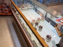 -山与蓝·轻糖鲜果蛋糕(勒泰店)