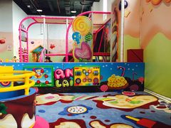 -蒙特利亲子乐园