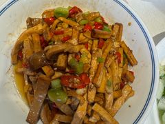 -俏湘厨•地道湘菜(建华南路店)