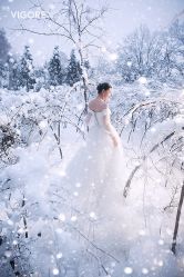 -雪中彩影婚纱摄影·微光艺术中心