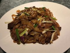 雪花牛肉炒河粉-天瑞轩·粤菜餐厅