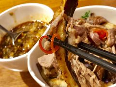 剔骨肉拌茄子-隆喜元鱼汤包·海鲜(中联广场店)