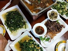 -漁耕小厨农家院(武当山店)