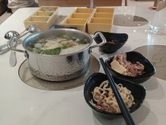 -呷哺呷哺 黄金牧场 (中发百旺店)
