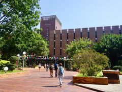 -香港理工大学