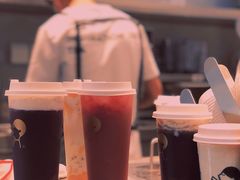 -喜茶(北京华贸购物中心店)