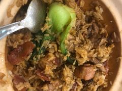 -煲仔皇腊味煲仔饭(经四万达店)