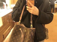 -LV路易威登(贵和购物中心店)