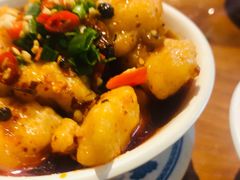 冒虾滑-炉小二铜锅牛蛙•川湘菜(三里屯店)