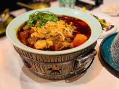 -荟廷·晶萃(陆家嘴尚悦湾店)