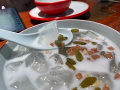 -老闵田螺馆·南昌市井菜·特色小吃(总店)