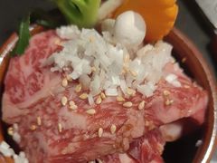 -山川小町·极番烧肉(新地假日广场店)