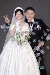 -唯一视觉婚纱摄影(李家村店)