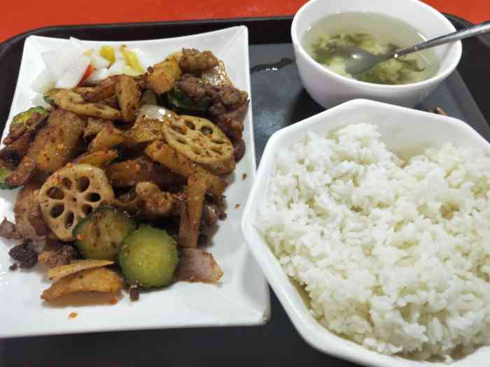 重庆大学虎溪校区第二食堂-"又来重庆大学虎溪校区啦今天中午吃的是老