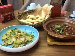 -有红鸡毛店·川菜(建设路店)