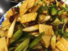 瑞杰烧烤-瑞杰烧烤店·24小时营业(山东路店)