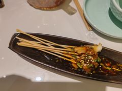 -嗨辣小聚·盘锦河蟹·海鲜烧烤龙虾(盘锦十年好店)