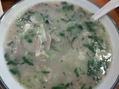 羊肉汤-刘记羊汤·烧饼夹肘子