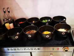 自助调料区-小蛮椒麻辣烫·麻辣拌(青浦宝龙店)