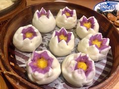 荷花包-草包包子铺(宽厚里店)