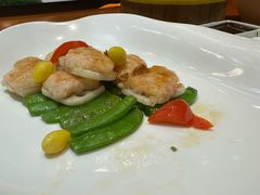 -鸿星花园酒家(银亿家园店)