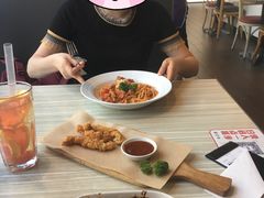 -必胜客(武汉欢乐谷店)