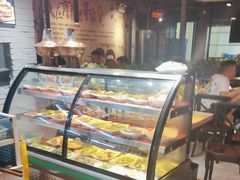 -小于烧烤海鲜·皖南明档土菜(丰庄店)