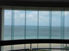 -Rizzan Sea Park Hotel Tancha Bay室内游泳池