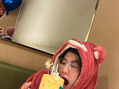-星巴克(七宝领展广场1F店)