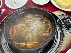 -花苑美食横琴生蚝火锅(拱北粤华路店)