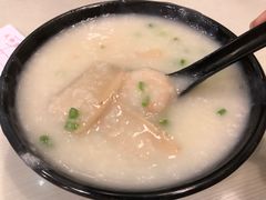 鲜虾鲍片粥-大师傅粥品(埃华街)