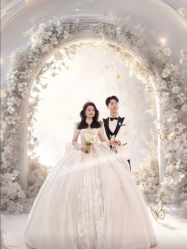 -太郎花子婚纱摄影TAHAKO(无锡店)