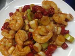 -泉畔人家·老济南经典鲁菜(大明湖店)