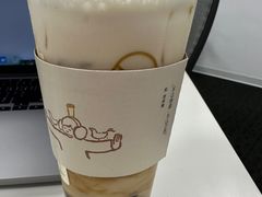 -喜茶(北京华贸购物中心店)