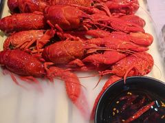 -肥肥虾庄·金牌油焖大虾(汉口城市广场店)