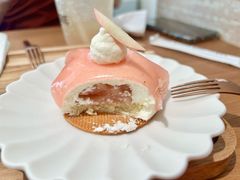 水蜜桃芝士蛋糕-VERIE BAKEHOUSE